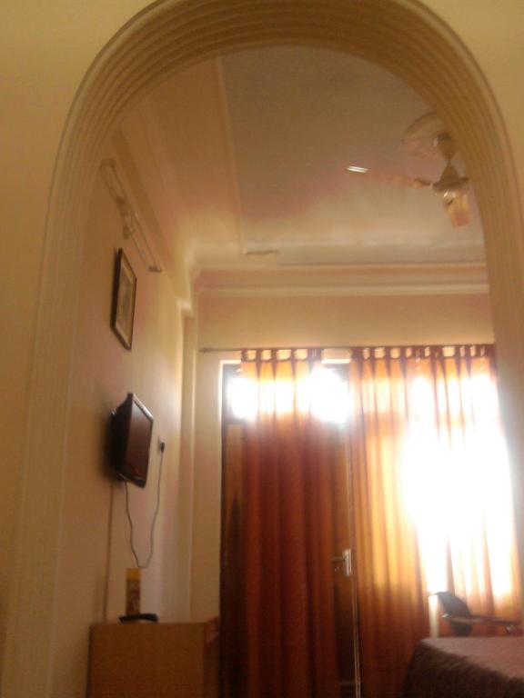 Sapphire Inn บีมตาล ภายนอก รูปภาพ