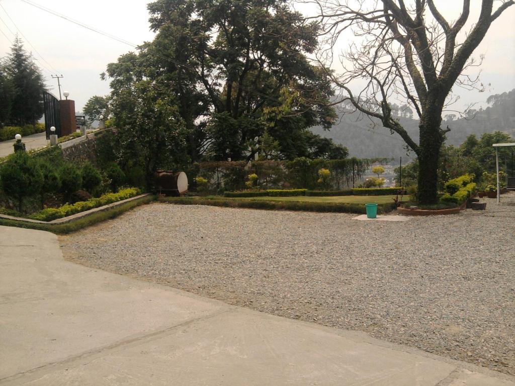 Sapphire Inn บีมตาล ภายนอก รูปภาพ